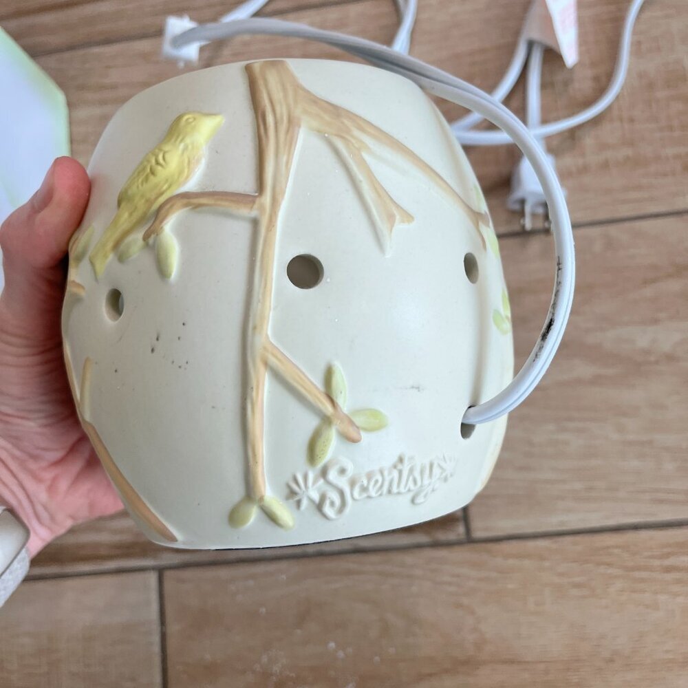 Scentsy Natures Haven Bird Nest Full Size Wax Warmer Retired - Picture 3 of 6
